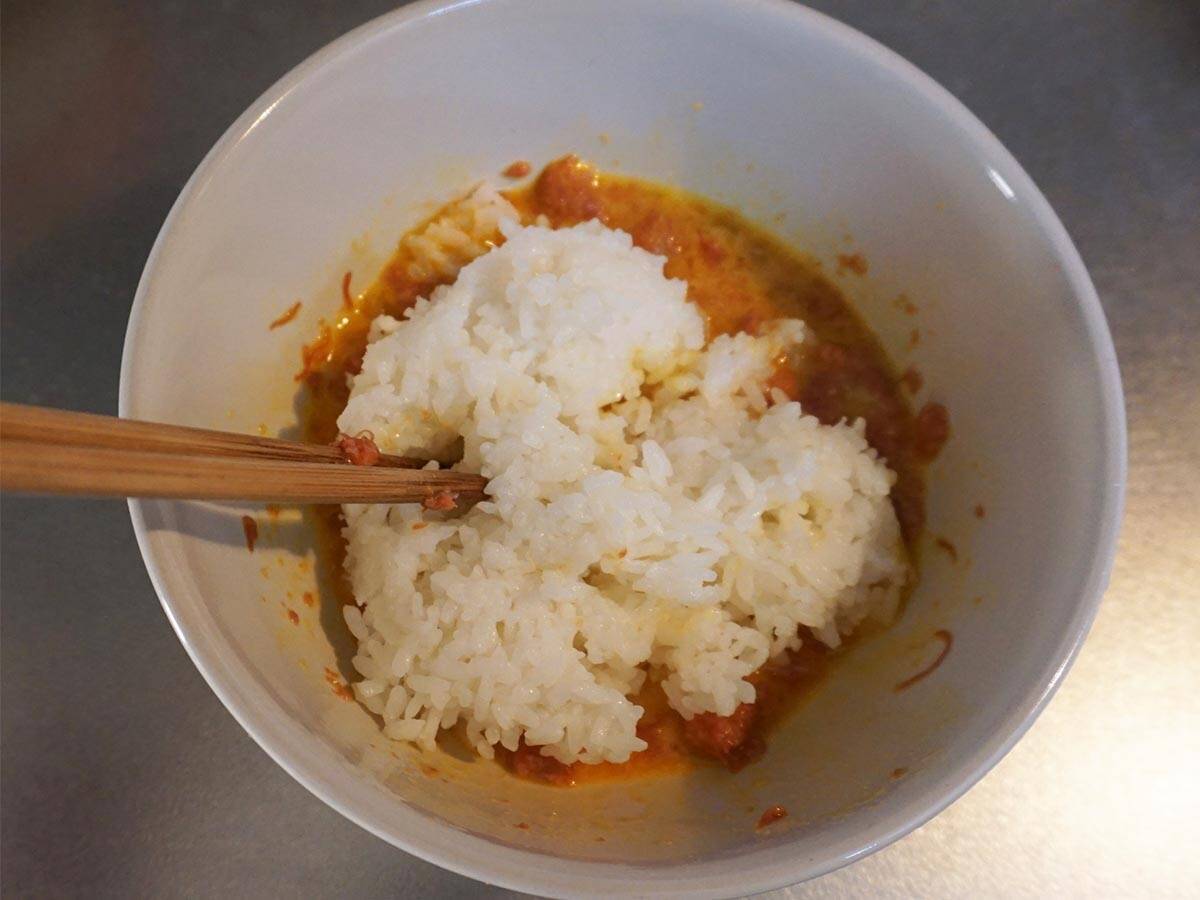どんなお米でもパラパラになる！？ 優秀すぎる「コンビーフ炒飯」とは？