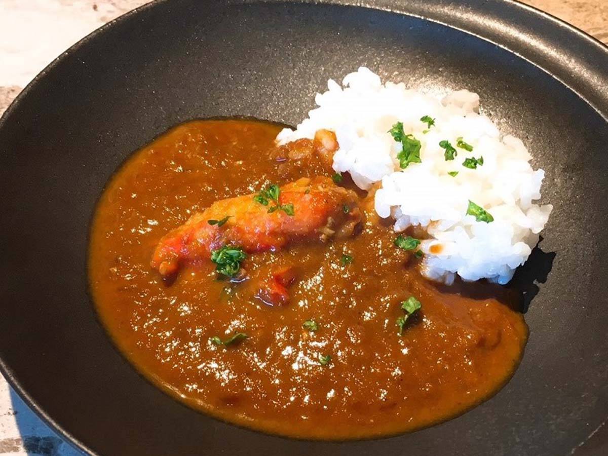 蟹味噌のコクがスゴい 洋食グリル白金然荘 の名物 蟹のフレンチカレー をお取り寄せ 21年7月21日 エキサイトニュース