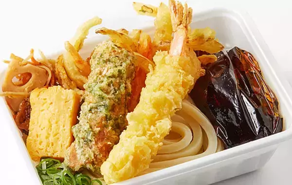 「爆売れ必至！『丸亀製麺』の「秋の丸亀うどん弁当」が旨い理由とは？」の画像