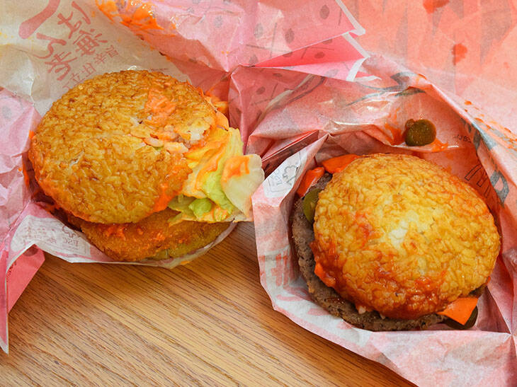 マックのごはんバーガーは旨いのか？ 「ごはん海老旨辛仕立て」と「ごはん辛ダブチ」を食べ比べてみた