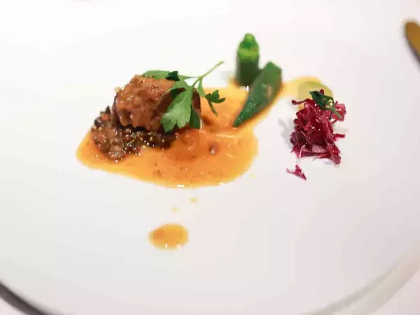 「今訪れたいフォトジェニックな「沖縄グルメ」6選！ 那覇空港の老舗から絶景リゾートホテルまで」の画像