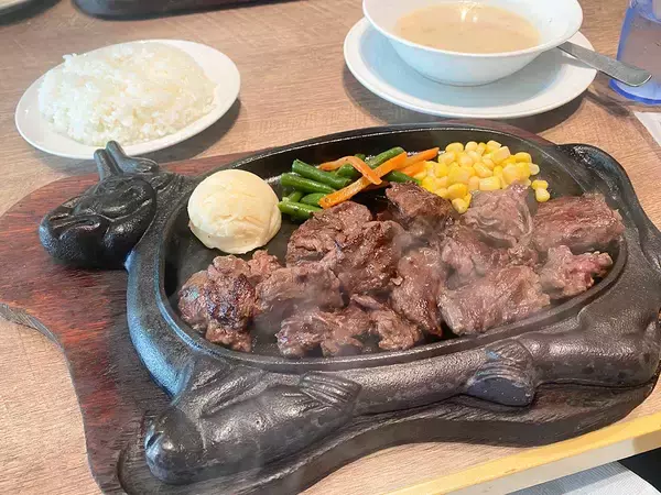 「今訪れたいフォトジェニックな「沖縄グルメ」6選！ 那覇空港の老舗から絶景リゾートホテルまで」の画像