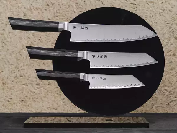 「プロの料理人が絶賛する包丁「関孫六 要」とは？ 料亭『鈴なり』店主が語るその魅力」の画像