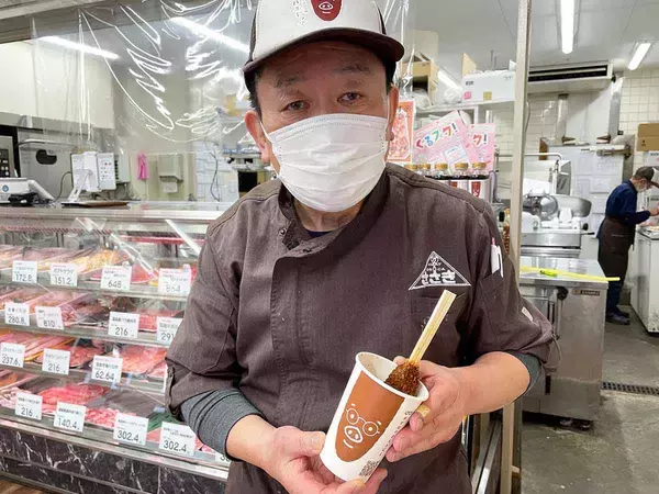 「半年で4千食が完売！ 福井・鯖江のB級グルメ“歩くソースカツ丼”「サバエドッグ」を食べたら旨すぎた」の画像