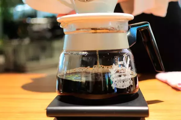 「おうちコーヒーをもっとおいしく淹れる方法、教えます！ プロが教える豆の選び方とハンドドリップの基本」の画像