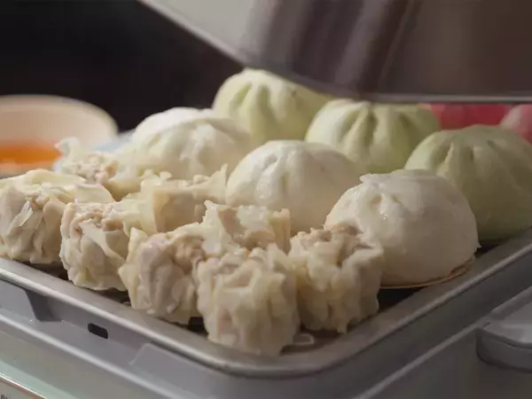 この冬はスチーム料理に挑戦！体がぽかぽか温まる最新「蒸し調理家電」