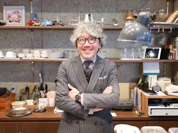 【おじさんは宝石だ！vol.2】富山の老舗『純喫茶ツタヤ』4代目マスター・宇瀬さん／スーツもクラシックカーも歳を重ねるごとに似合っていく