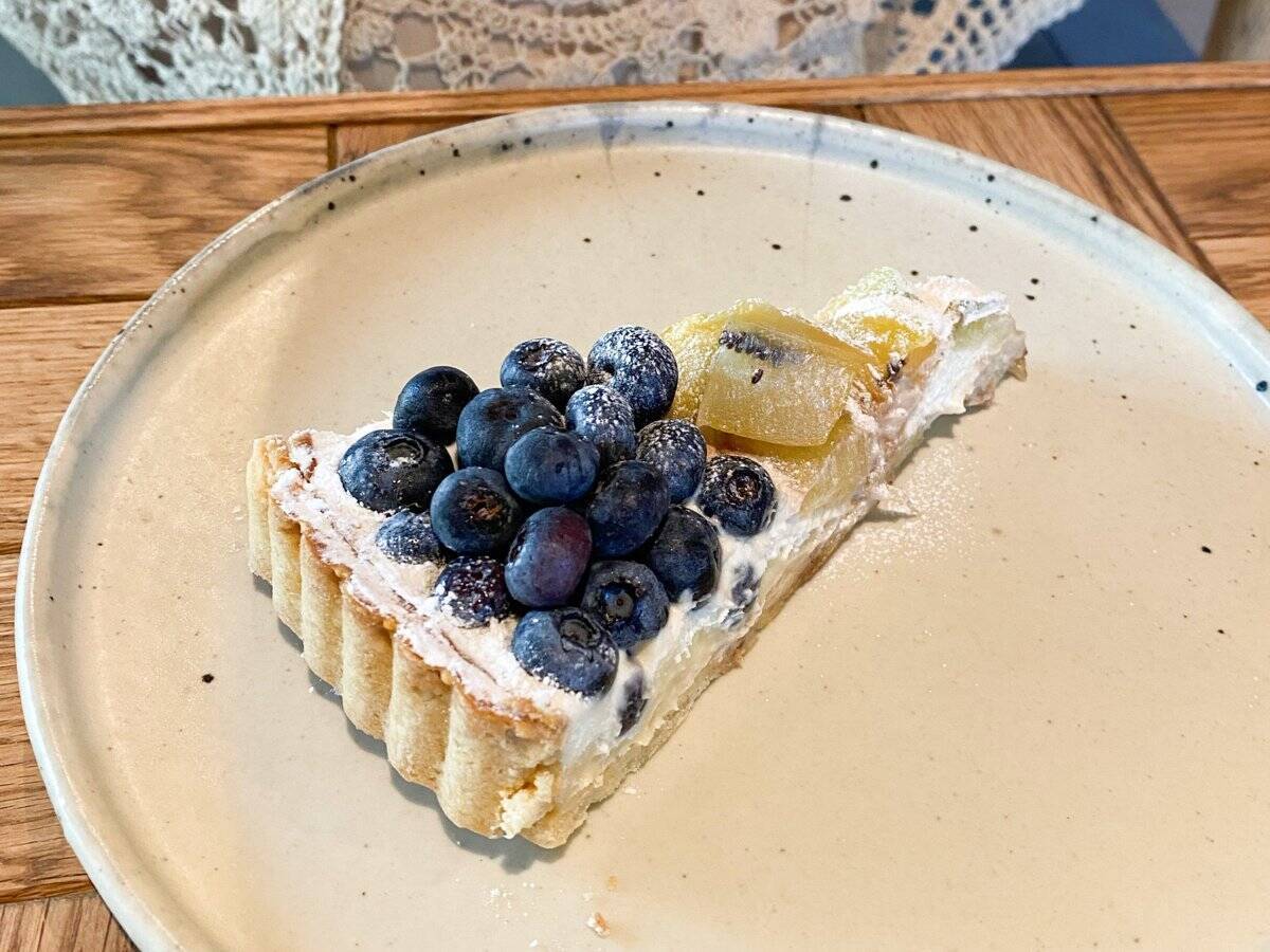 【富山】山里でのんびり。絶景に包まれる古民家カフェ『KISSA SPECIAL STARlims』のレモンケーキ