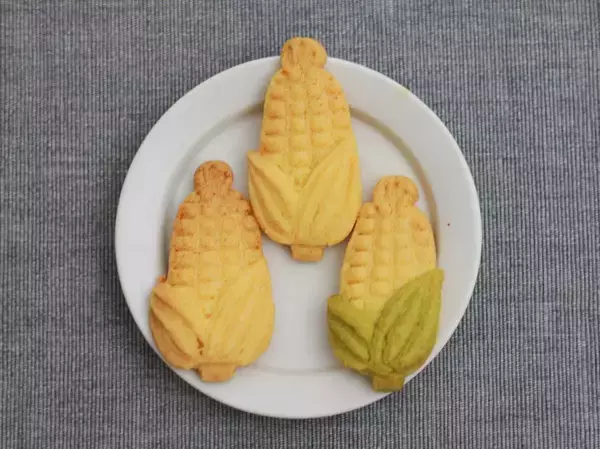 「【2025年人気ホテルのクッキー缶5選】年100軒以上を巡るホテルライターが選んだ贈りもの」の画像