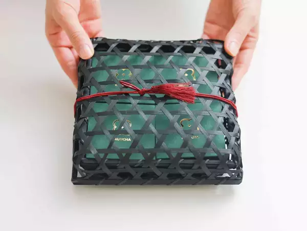 帝国ホテルのオリジナルスイーツが絶品！ 丸利田銘茶園の抹茶を使った「京宇治抹茶パイ」