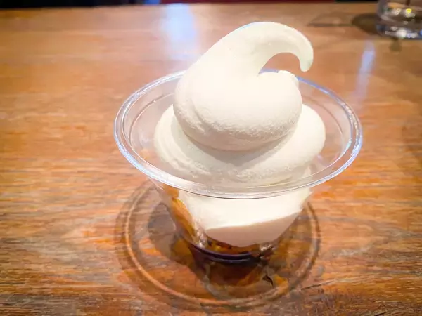 「【静岡】焼きたてパンが食べ放題！BLUE BOOKS caféで楽しむ贅沢ランチ」の画像