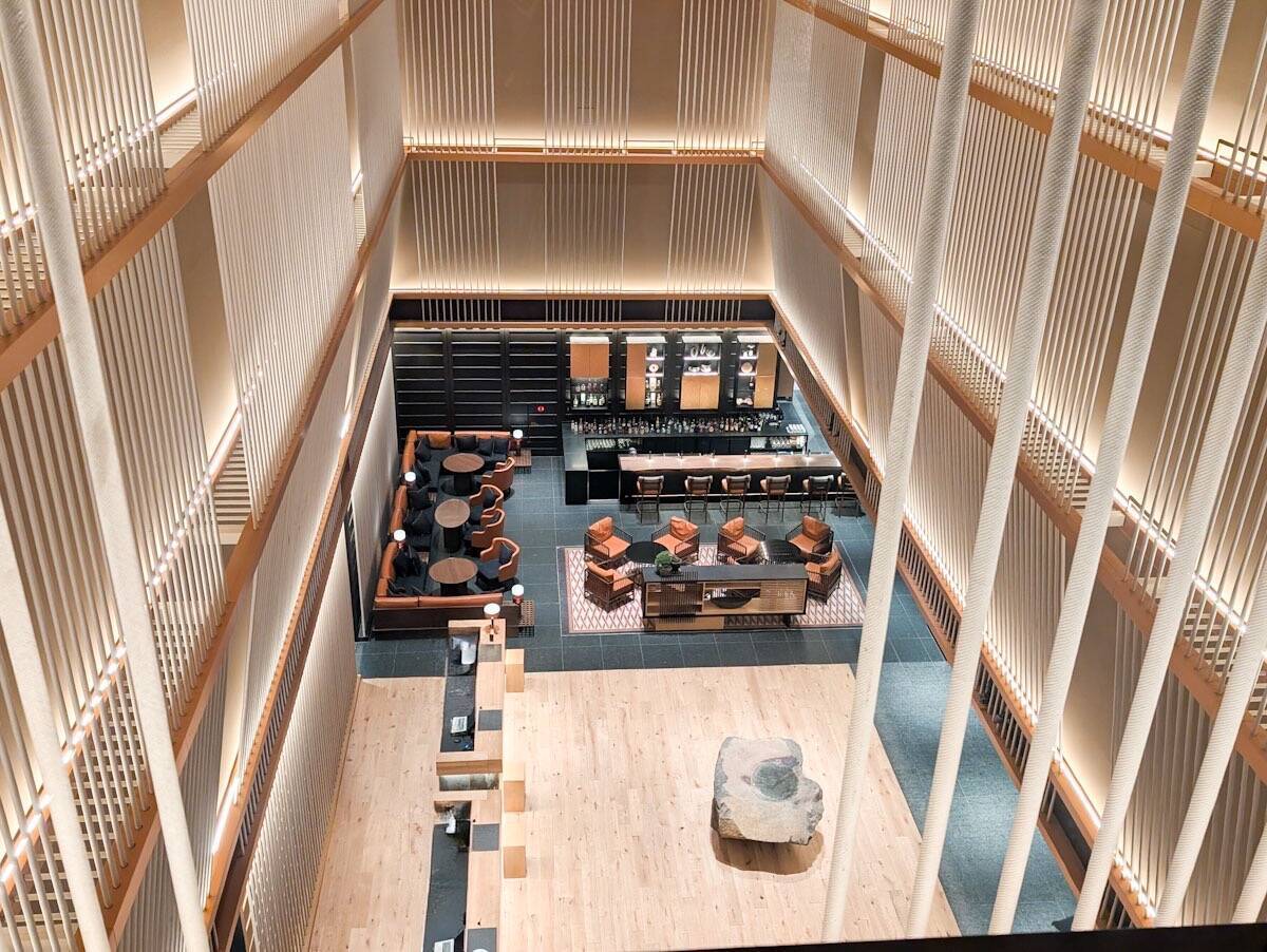 京都のおすすめ宿泊＆街巡りスポット！『ヒルトン京都』の街の食堂のようなレストランにも注目