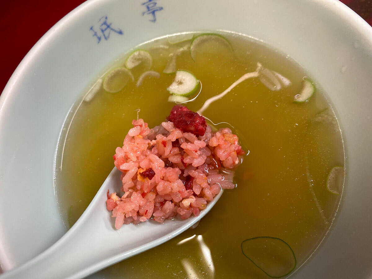 行列ができる下北沢のピンク色の炒飯とは 老舗町中華 みん亭 の通称 ピンクチャーハン を食べてきた 22年3月31日 エキサイトニュース 3 3