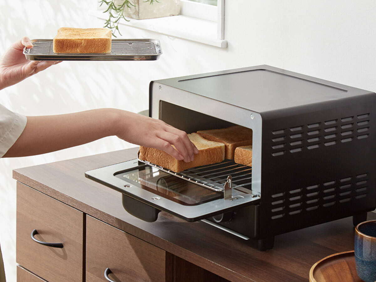 いつものトーストが極上の1枚に変わる。いま注目の最新オーブントースター3選