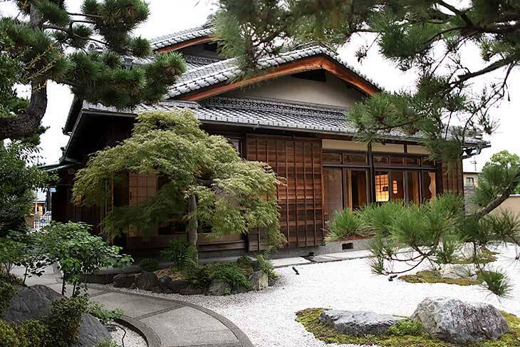 【京都ランチ】京都の出汁を味わい尽くす！おだしのテーマパーク『京都離宮』で絶品のだしまき御膳に出会った