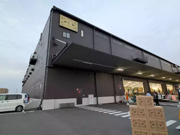 「『中川政七商店』初の自社倉庫ツアーに潜入！“工芸のテーマパーク”のような現場が画期的だった」の画像