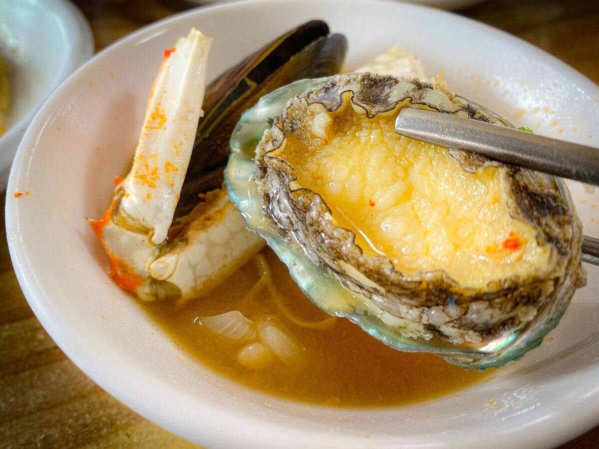 【韓国・チェジュ島】自然と食を満喫！ チェジュのご当地グルメ5選