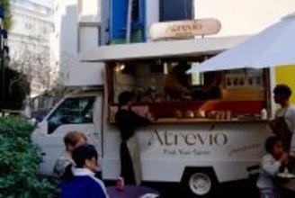 広尾で話題！ 街に馴染むスペイン産生ハムのキッチンカー『Atrevío Jamón Car』の楽しみ方
