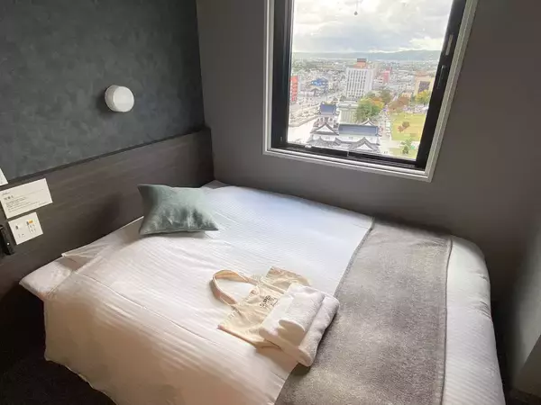 「【注目ホテル】富山城址公園を一望する『スーパーホテルPremier富山・城址公園前』。新しい観光拠点に注目！」の画像