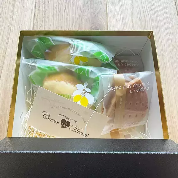 「【感動の小みやげ】町田の隠れた名店『クール＆ハート』の魅惑のレモンケーキとマロンサンド」の画像