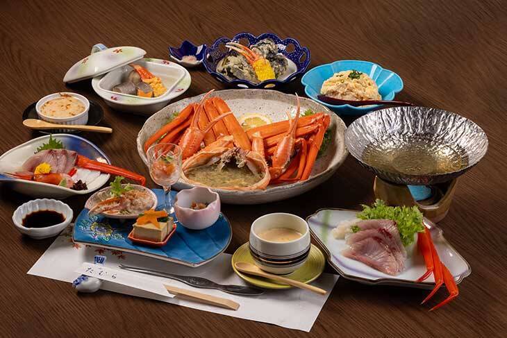 【富山グルメ】編集部が感動！ 紅ズワイガニ、牡蠣…わざわざ食べに行きたい“海の幸”と名店4選