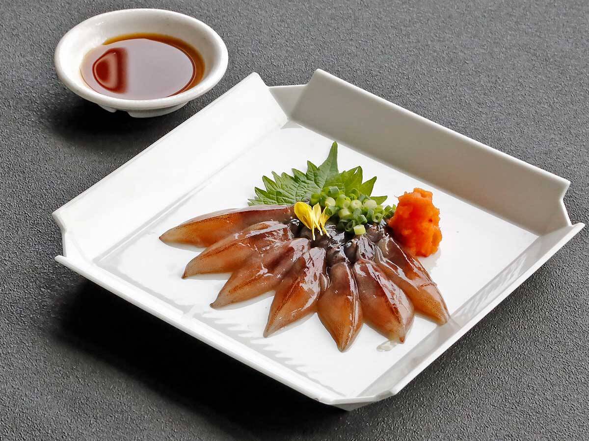 【富山グルメ】編集部が感動！ 紅ズワイガニ、牡蠣…わざわざ食べに行きたい“海の幸”と名店4選