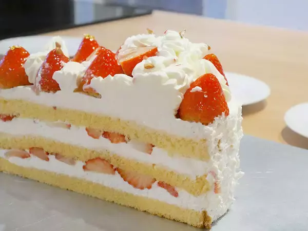 「【編集部推薦】シャトレーゼは「クリスマスケーキ」も旨い！ 実際に食べてわかった「絶品ケーキ」5品」の画像