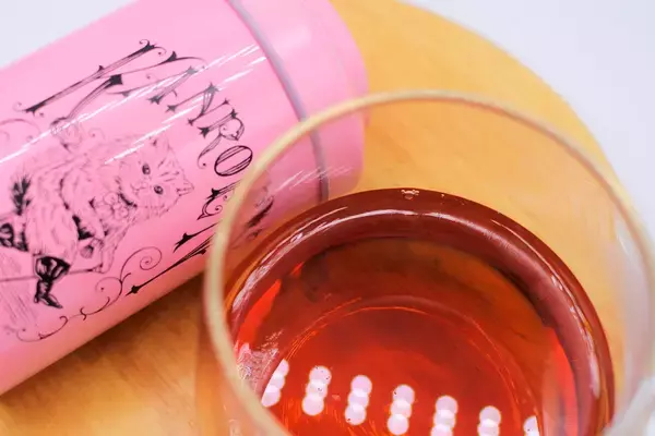 「お茶の老舗『甘露園』の可愛いマルコ缶。女性日本茶鑑定士が日本茶の楽しみ方を提案」の画像