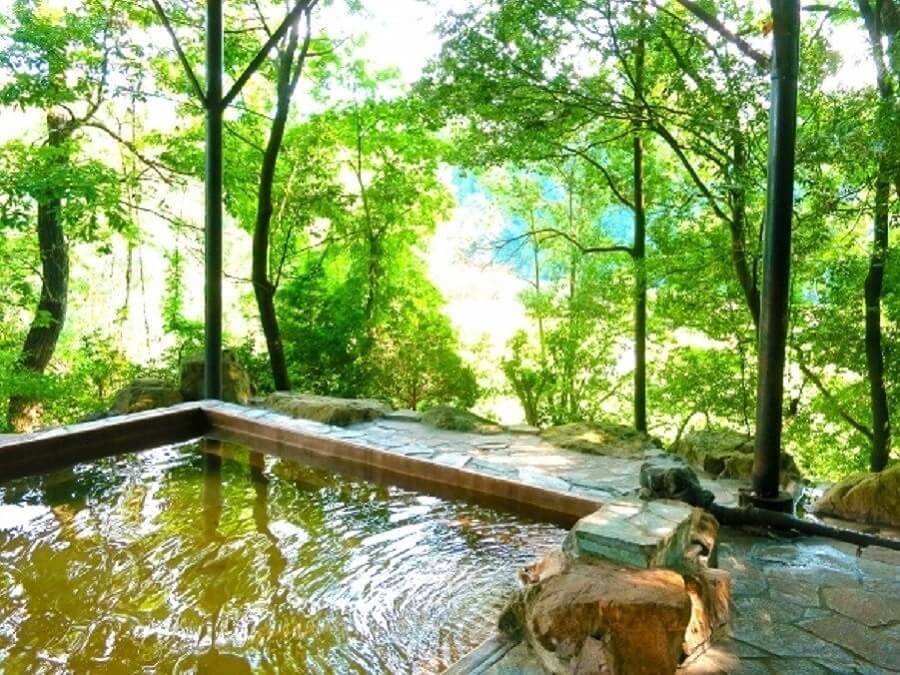 温まり 疲れを癒してくれる温泉が自慢のキャンプ場 西日本編 2020