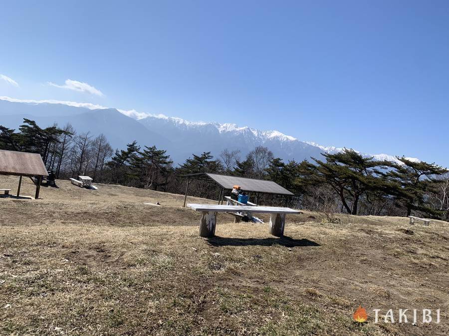 陣馬形山キャンプ場 アルプスのパノラマを一望 絶景天空キャンプ場をご紹介 年4月2日 エキサイトニュース