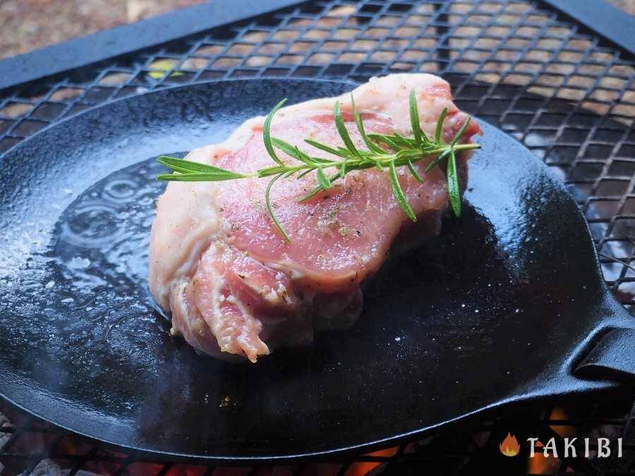 ダッチオーブンで作る本格ローストポーク そとごはん 年9月19日 エキサイトニュース 2 2