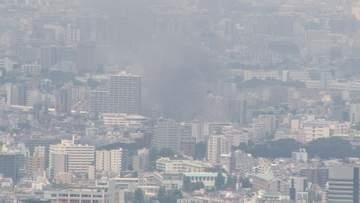 【詳報】東京・北区の小学校で火災　児童ら11人けが　区と学校が会見「あってはならぬ授業中の出火。音楽室周辺は想定外」　児童24人が一時ひさしに避難