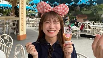 【 秋元真夏 】　ミニーカチューシャでディズニー満喫ショット公開　大流行中の動画アプリ「setlog」挑戦や限定アイスに「可愛すぎる」の声