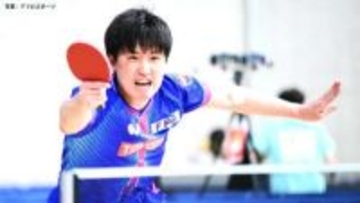 張本智和、2年連続準決勝敗退　連覇狙う松島輝空に屈し、妹・美和との“兄妹”同時優勝の夢潰える【全日本卓球・準決勝】