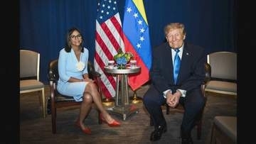 トランプ大統領とベネズエラ暫定大統領が初会談　軍事作戦後初