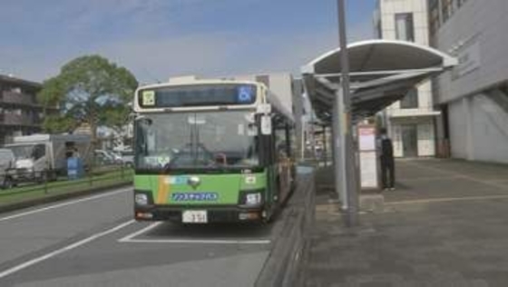 運休続く内房線に都営バスが臨時バスを運行