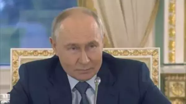 プーチン大統領　ゼレンスキー大統領からの公開書簡報告受ける　ぺスコフ報道官が現地メディアに「クレムリンは和平交渉の停滞が打破されることを望んでいる」