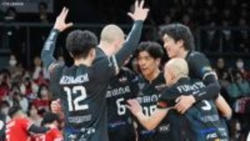 【SVリーグ男子】4強出揃う ！ WD名古屋がフルセットの激戦制し、サントリーとの準決勝へ　STINGS愛知は大阪Bと激突