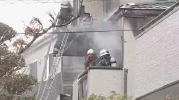 埼玉・入間市の木造住宅で火災　50歳長男死亡　80代の父親と連絡取れず　埼玉県警