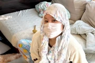 【 バービー 】「珍しく体調を崩してもがき苦しんでおりました」ベッドの上で茫然自失の画像を投稿