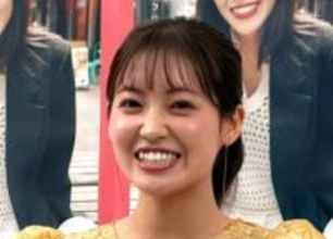 【 櫻坂46・松田里奈 】　初写真集発売　会見で「羊さん達を気まずくさせちゃった」　モノマネ披露で撮影の合間に遭った災難を告白　「リアルな家の鍵が無くなってしまって…」