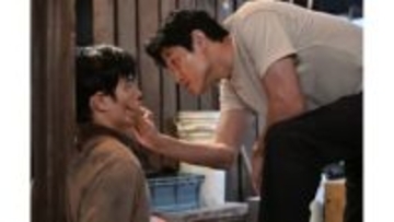 日曜劇場『リブート』脚本家・黒岩勉さんの“挑戦”　構想3年、裏社会を徹底リサーチして完成した「強めキャラ」が織りなす“善と悪”の世界【ドラマTopics】