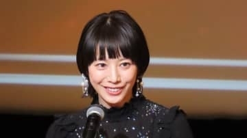 【 夏帆 】　竹内涼真の告白に驚き　中学時代　「夏帆さんが待ち受けでした」「僕らの世代でマドンナだった」