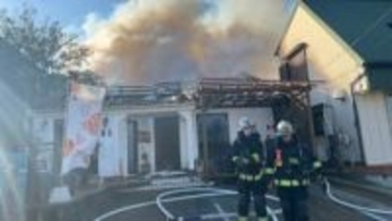 千葉・木更津の飲食店兼住宅で火事　けが人なし