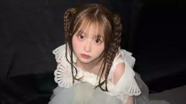 【 辻希美・長女 】希空　　「TGC新潟」オフショットを公開「沢山名前を呼んでくれてとっても嬉しかったです」キティちゃんシャツやフェミニンなティアードスカート姿を披露