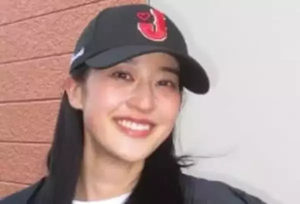 【 青野楓 】WBC開幕に合わせ　バッティングセンターで鋭いバッティングを披露