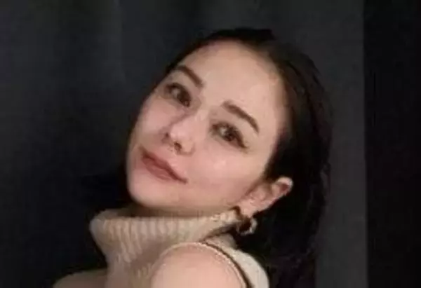 【 村重杏奈 】イメチェン披露〝若干不安な気持ち〟　猫目メイクでファンを翻弄