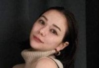 【 村重杏奈 】イメチェン披露〝若干不安な気持ち〟　猫目メイクでファンを翻弄