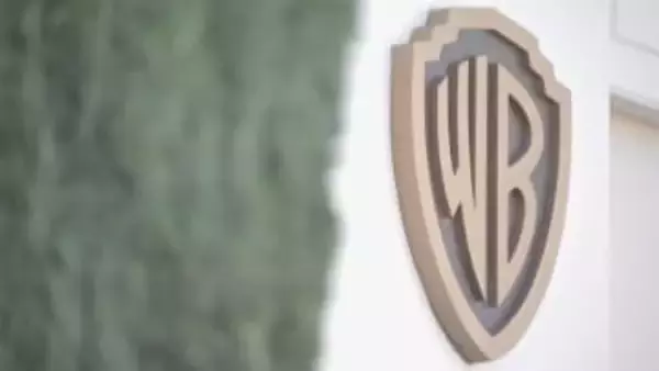 ワーナー争奪戦　ワーナーがパラマウント修正案を精査　ネットフリックスと競争激化