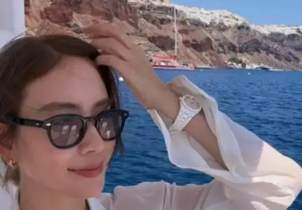 【 滝沢カレン 】夏休みにギリシャ訪問「20歳から夢だった、ギリシャ」「行ったらほんとうに、最高でした」「毎日2万歩歩いておりました」